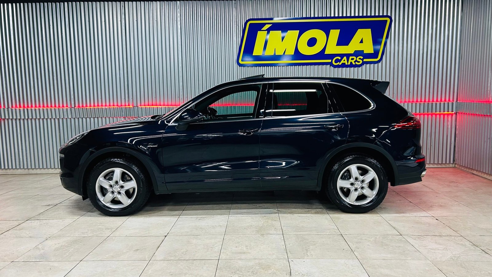 2F09178F-87AD-412D-B45B-1189A667403C_1_201_a