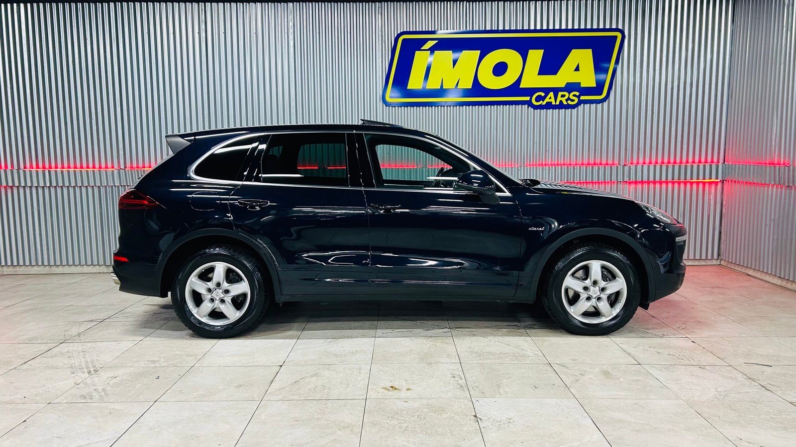 8E793F62-2399-4493-B646-F7E37F703A4E_1_201_a